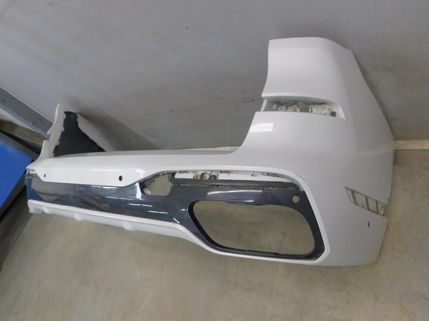 Бампер задний