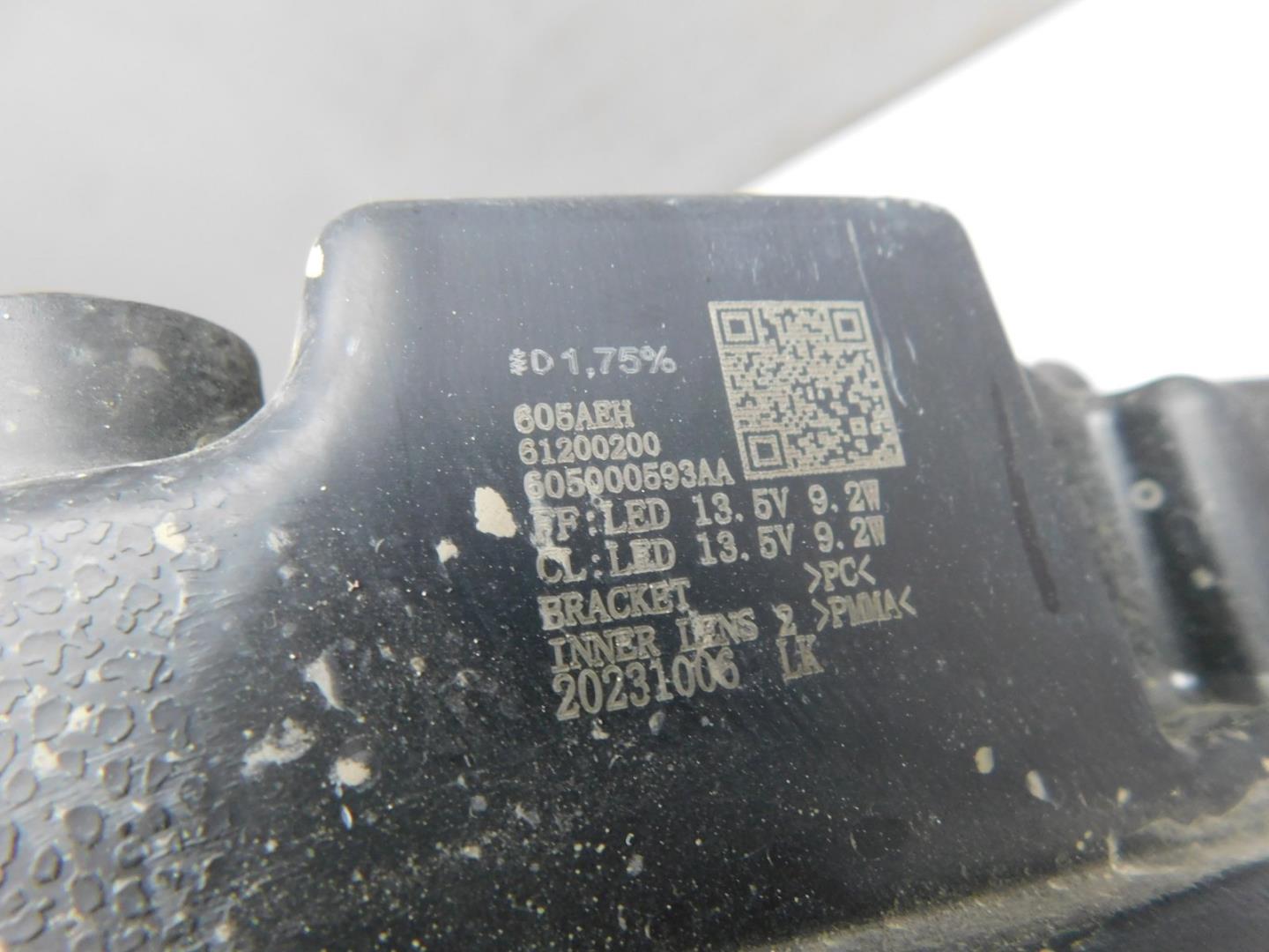 Габарит передний правый