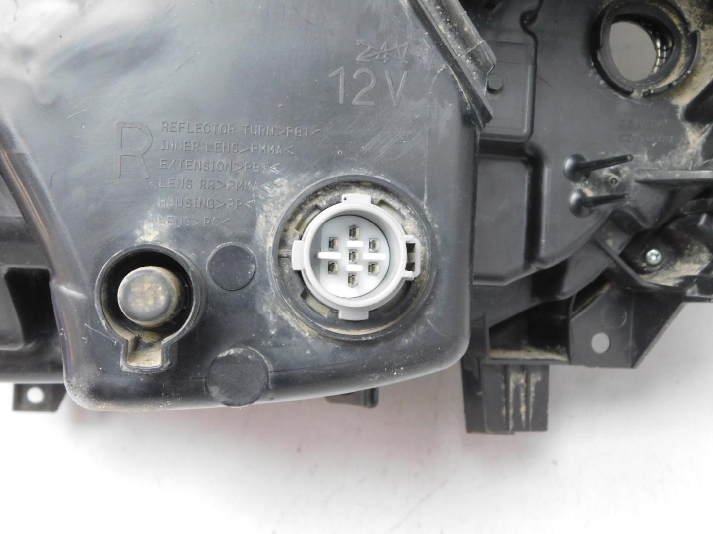 Фара правая