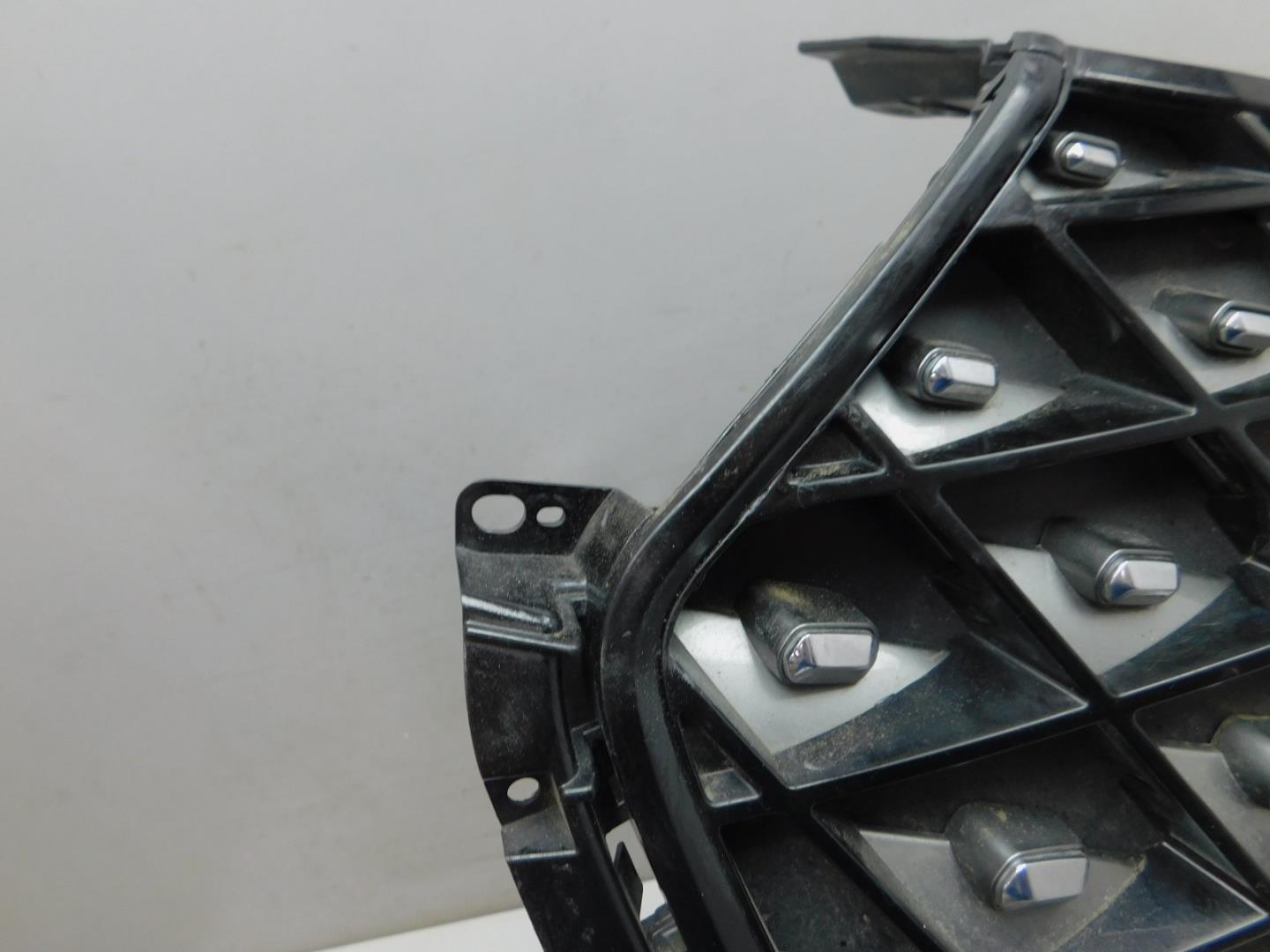 Решетка радиатора