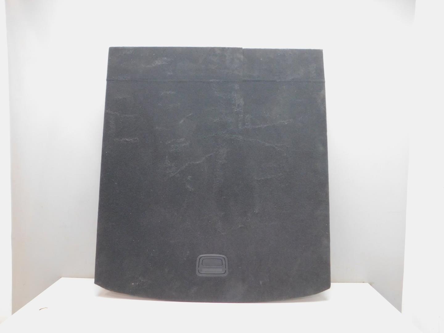 Обшивка багажника