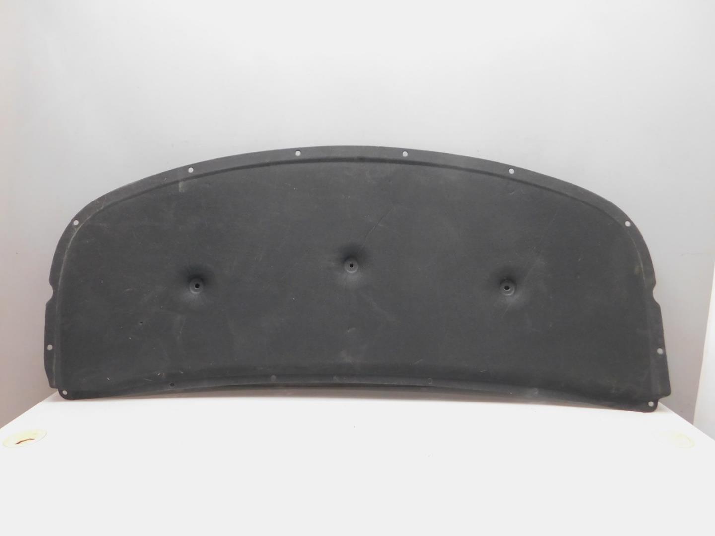 Шумоизоляция капота