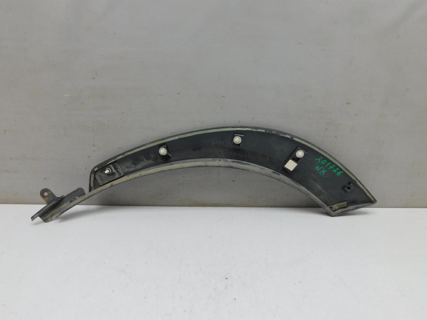 Накладка двери задней правой