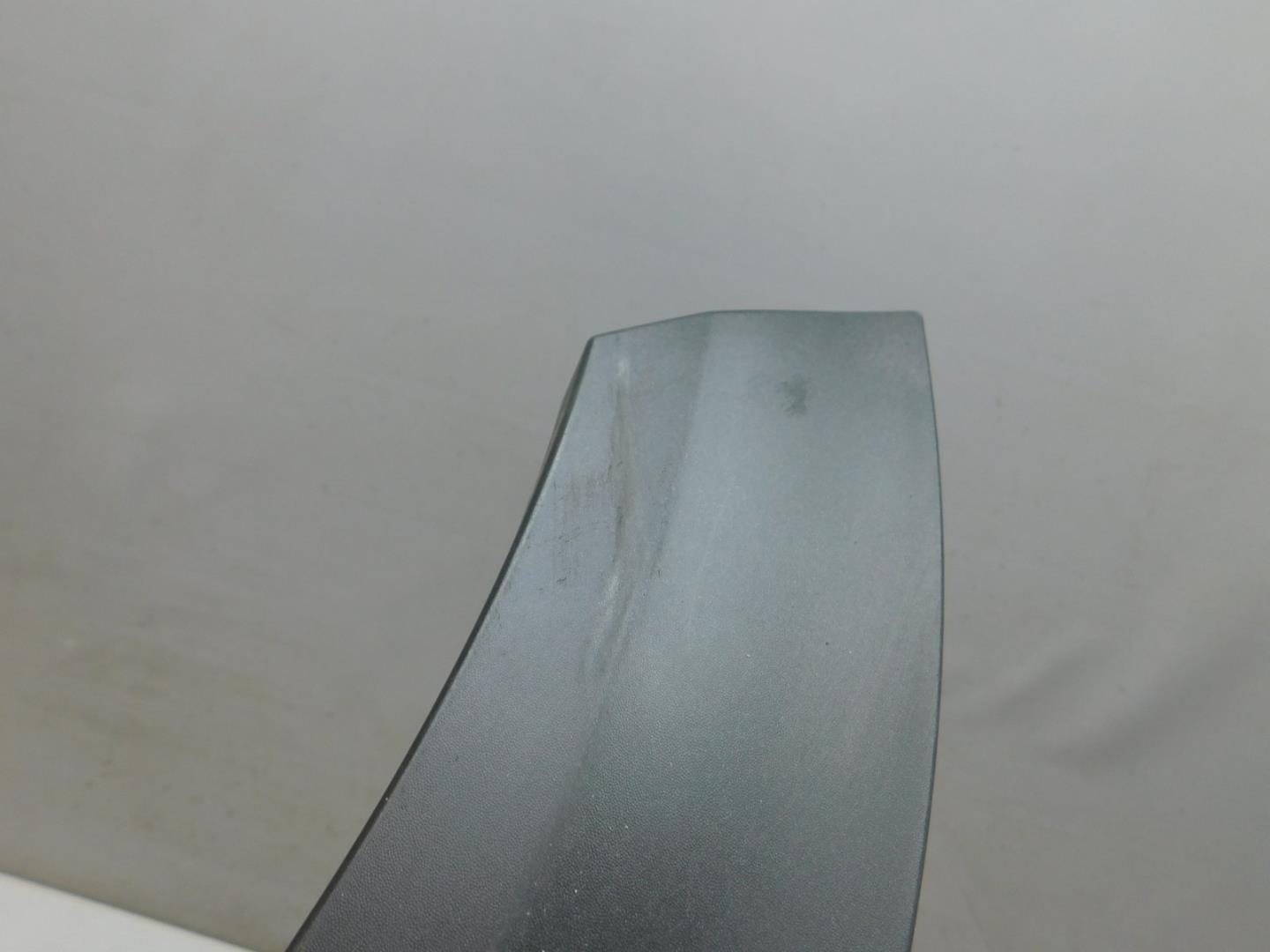 Накладка двери задней правой