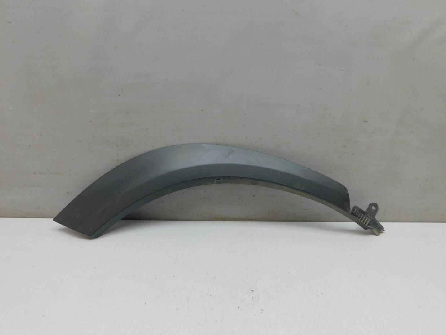 Накладка двери задней правой