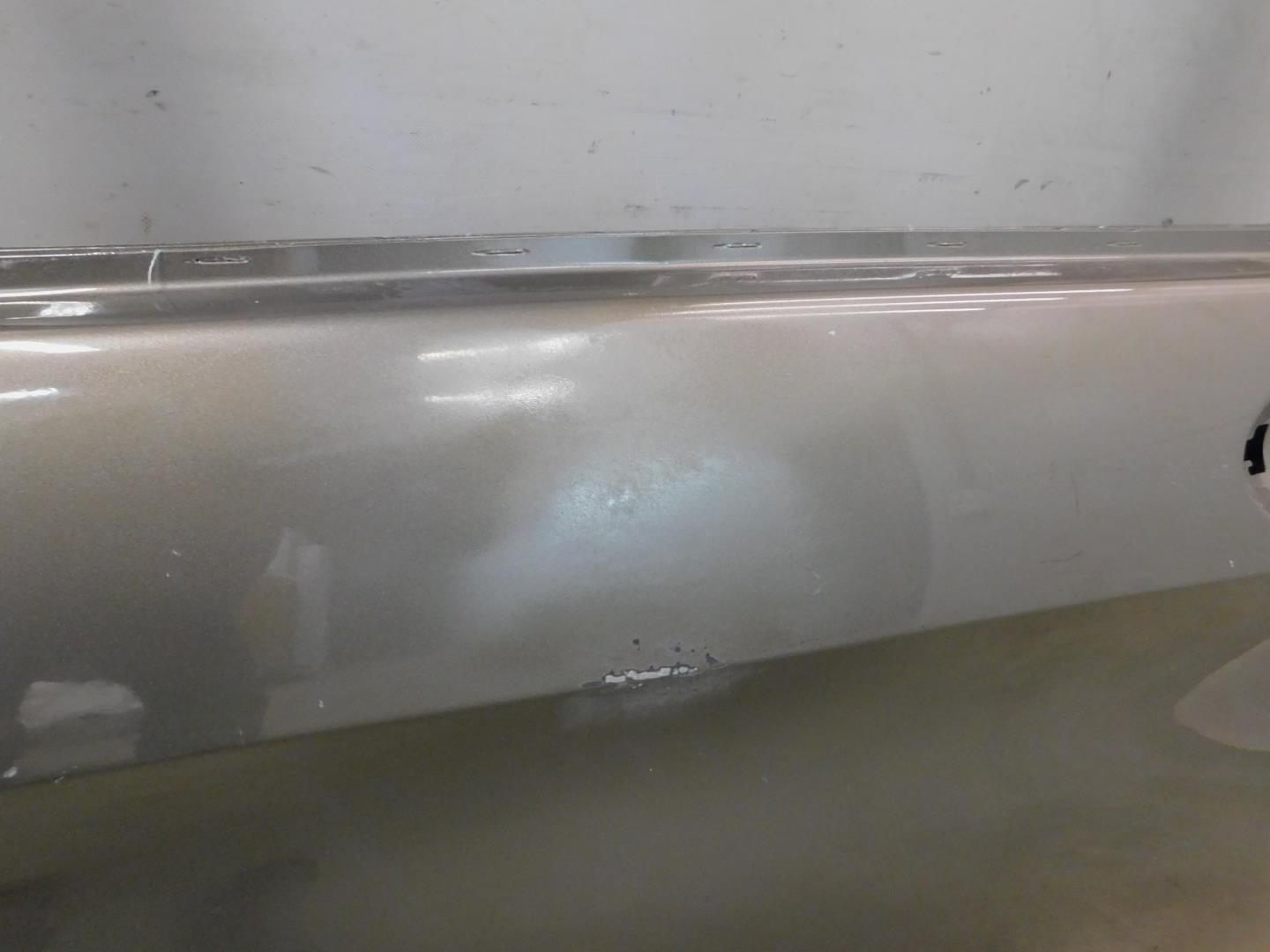 Дверь передняя левая