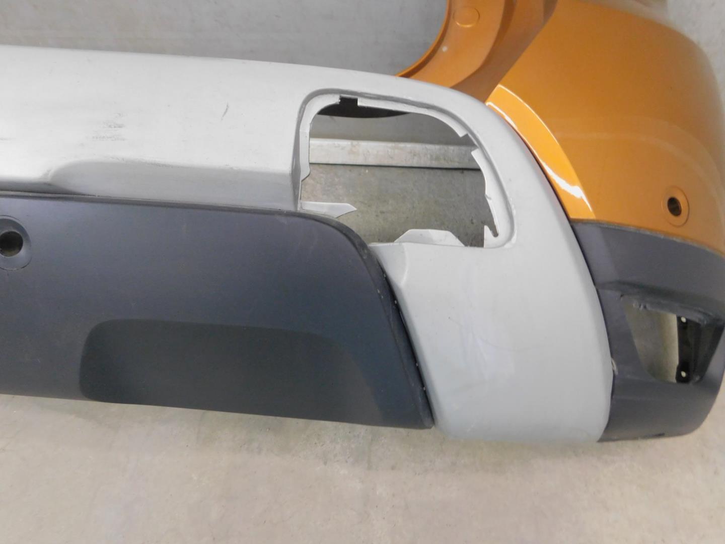 Бампер задний