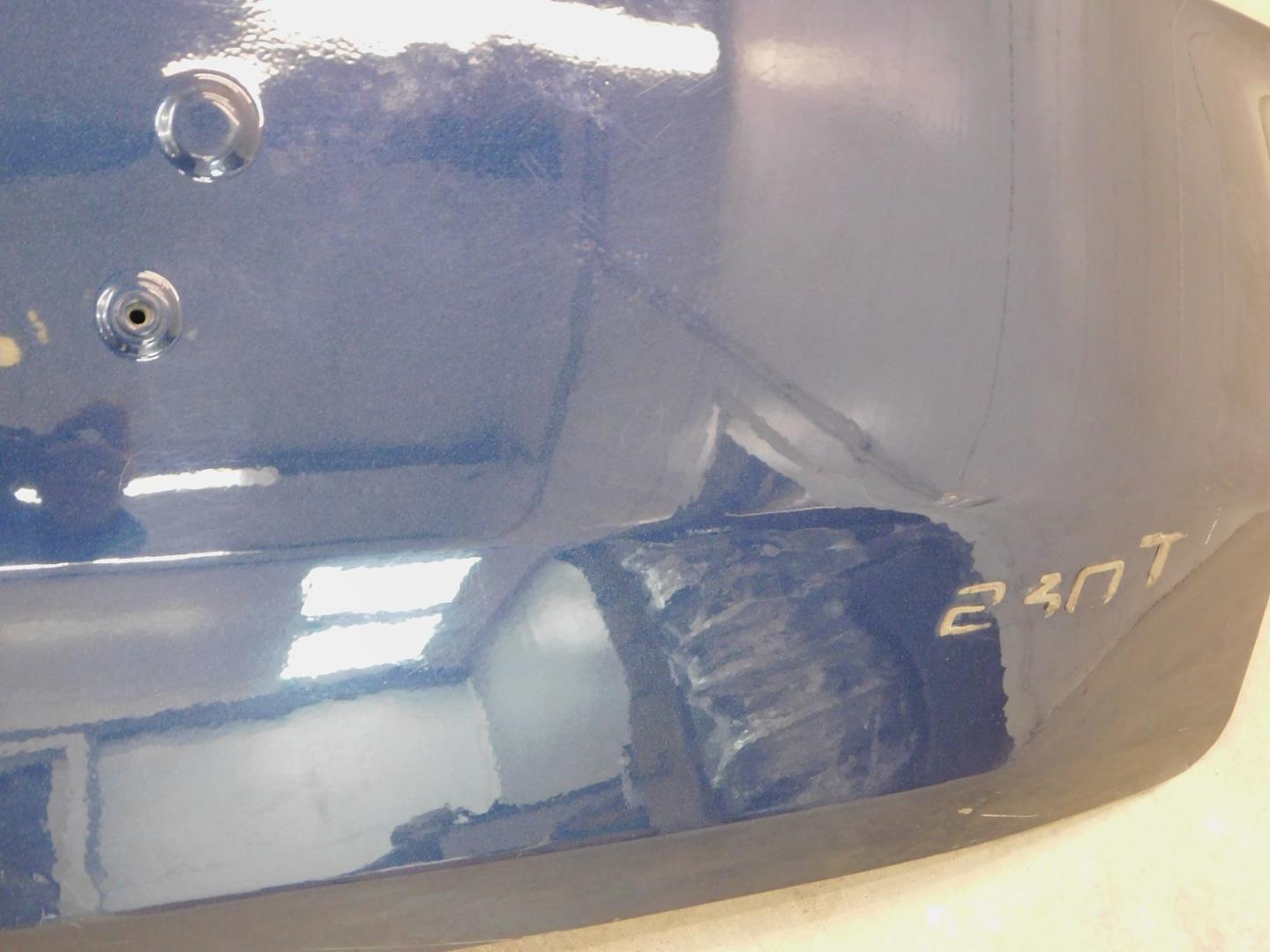 Дверь багажника