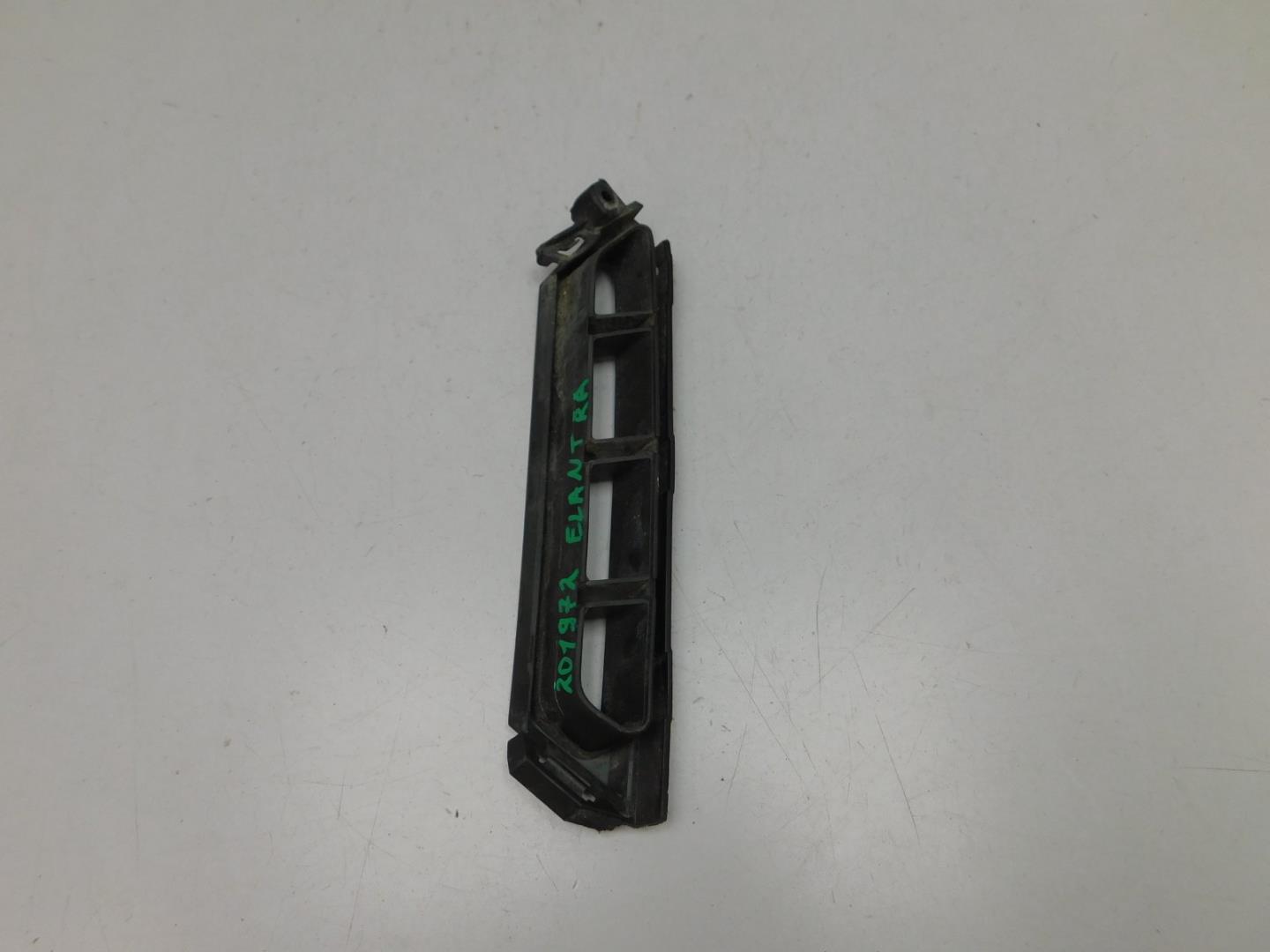 Решетка в бампер левая