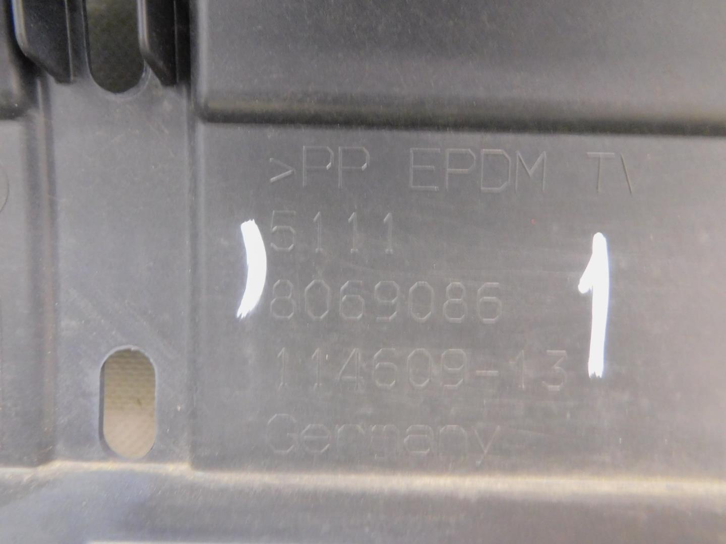 Бампер передний