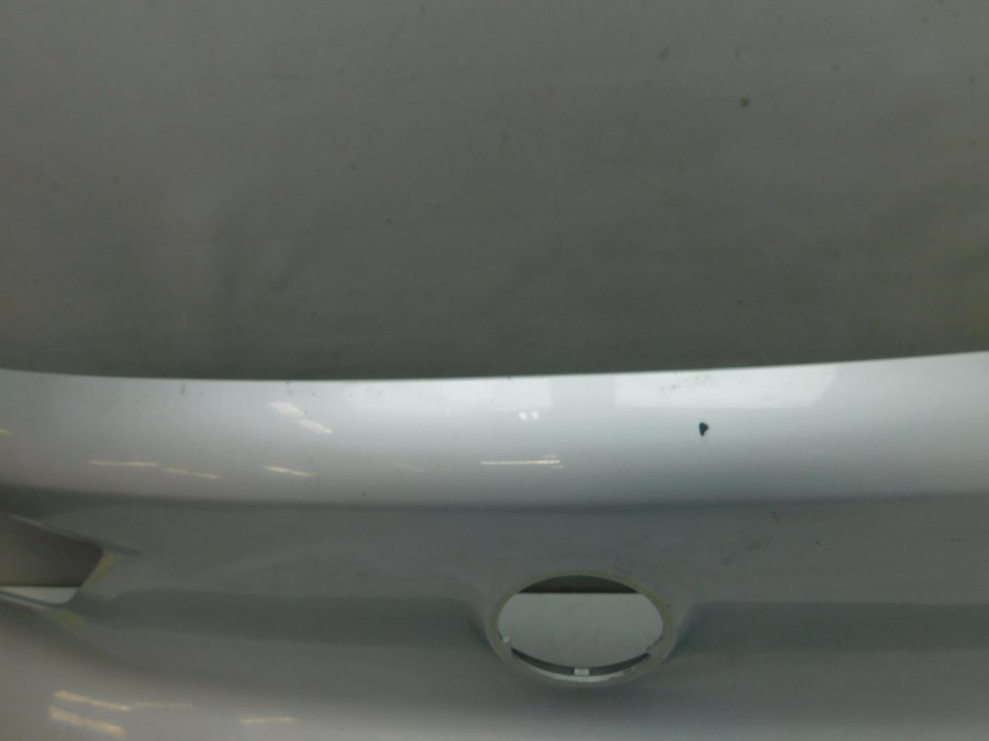 Накладка двери багажника