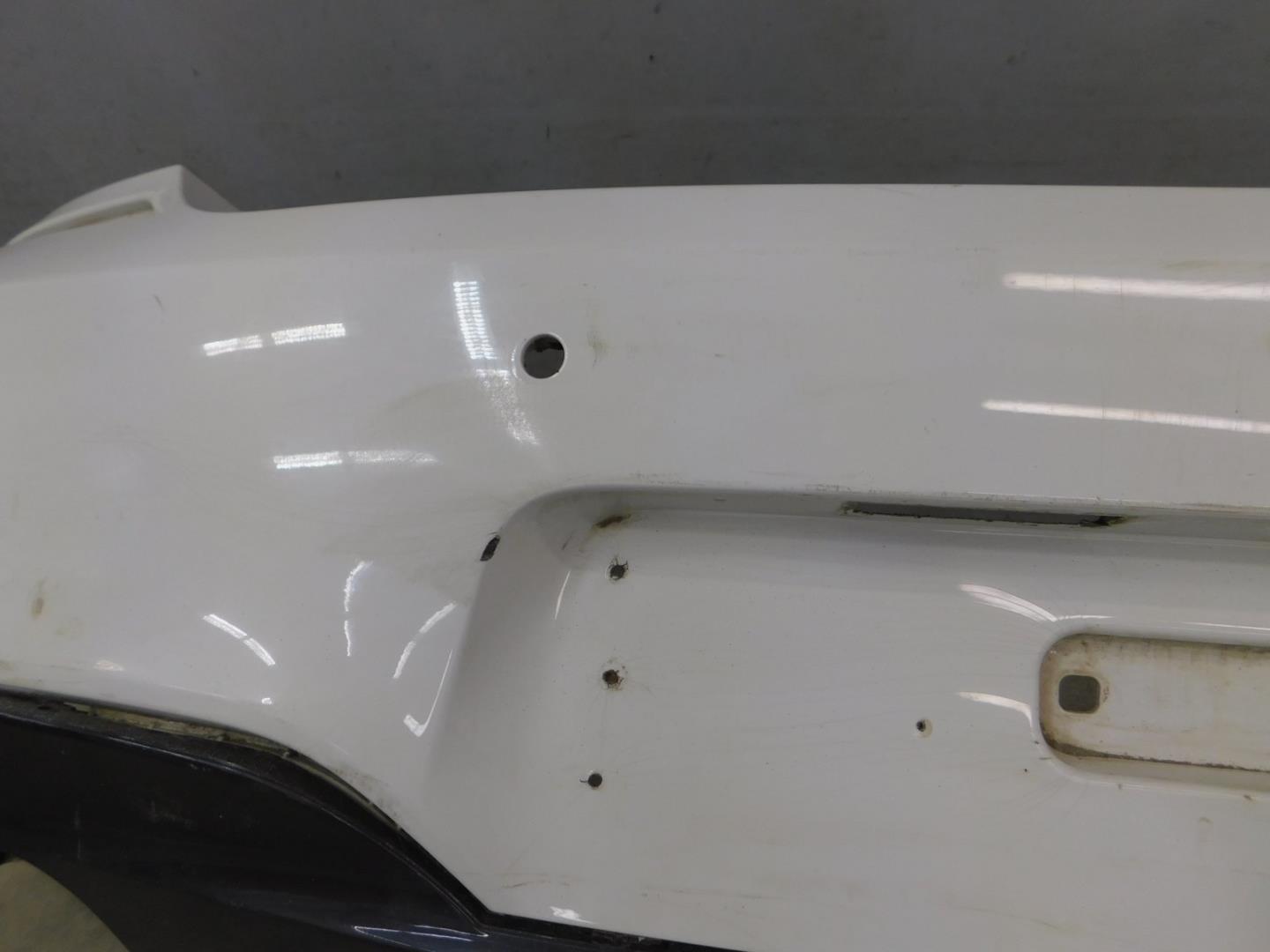 Бампер задний