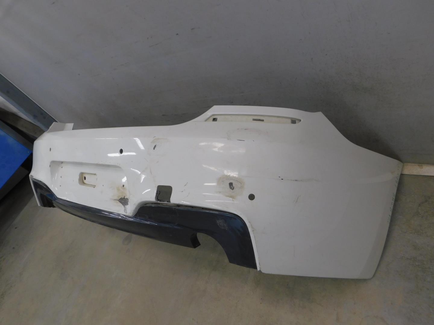 Бампер задний