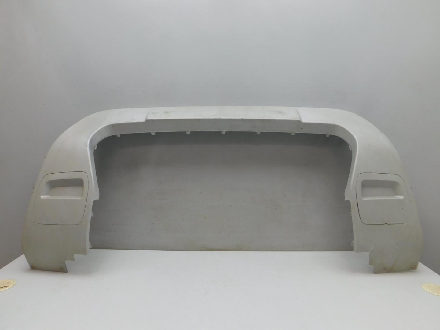 Накладка переднего бампера