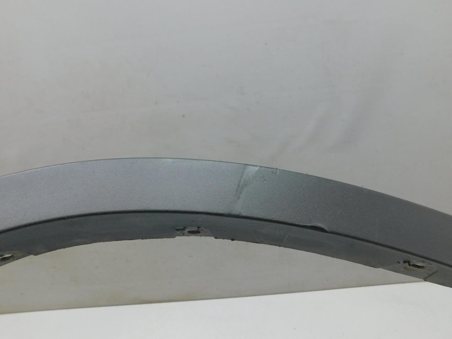 Накладка заднего крыла правого