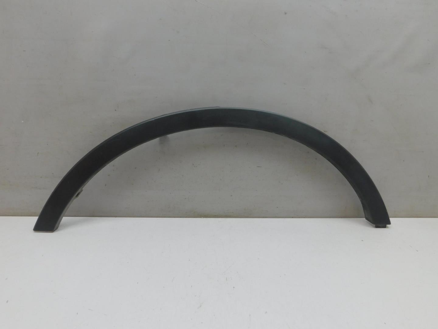 Накладка заднего крыла правого