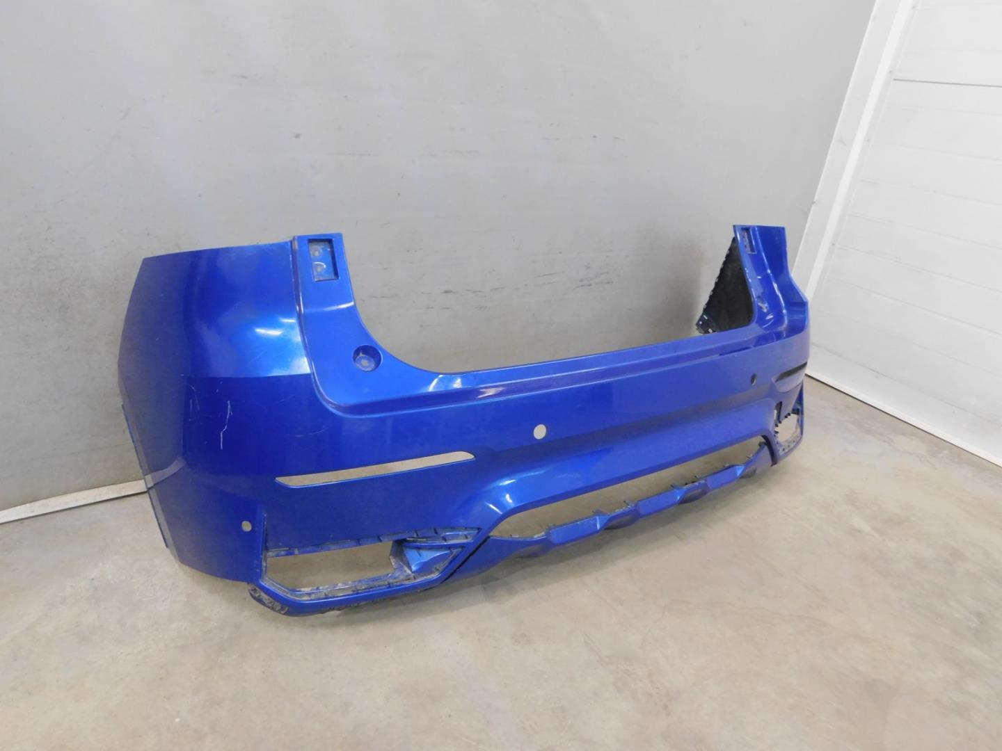 Бампер задний