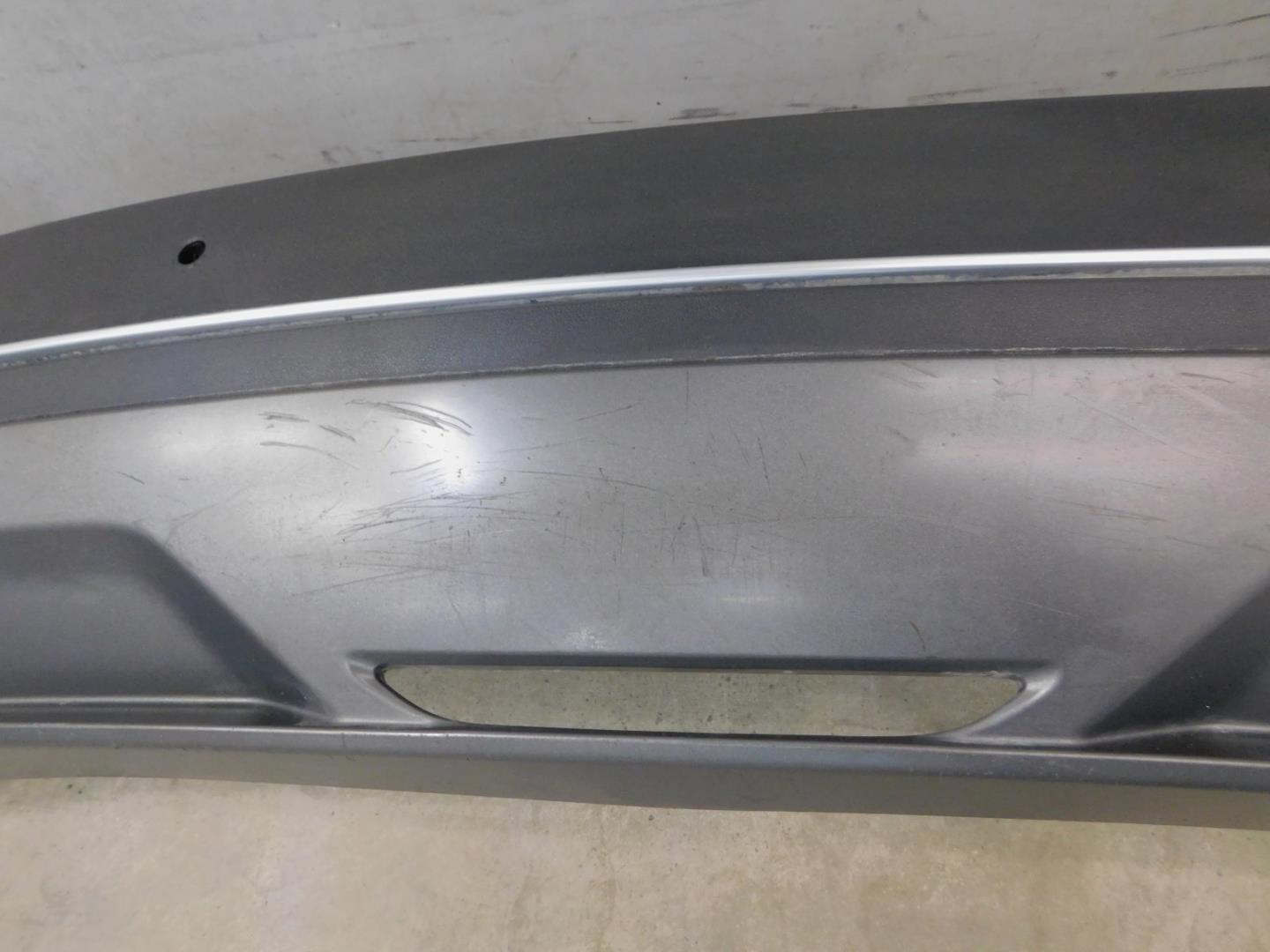 Бампер задний