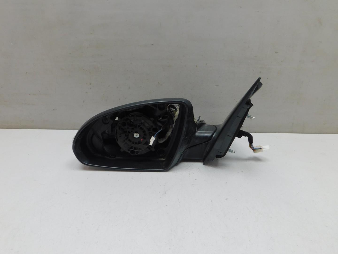 Зеркало левое электрическое