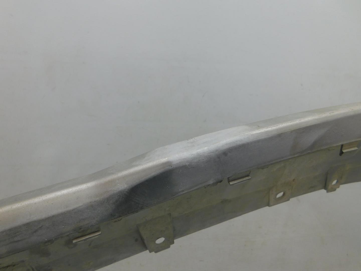 Накладка переднего бампера