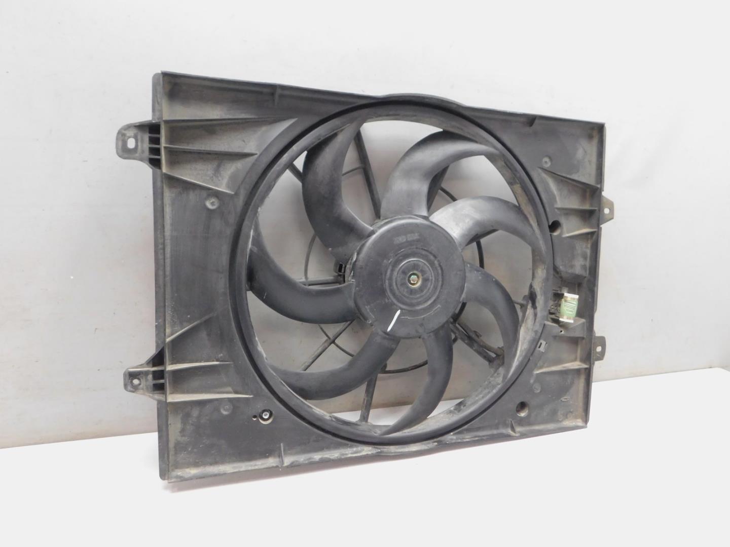 Диффузор вентилятора