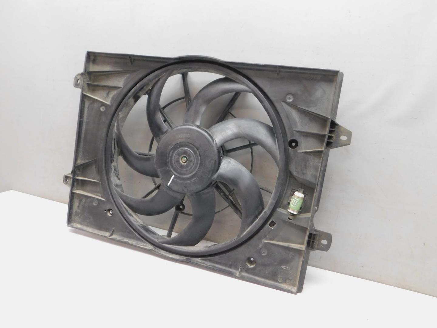 Диффузор вентилятора