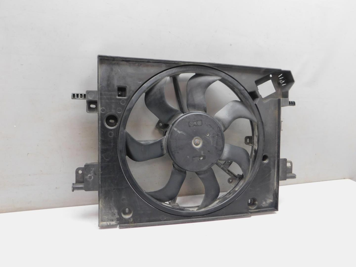 Диффузор вентилятора