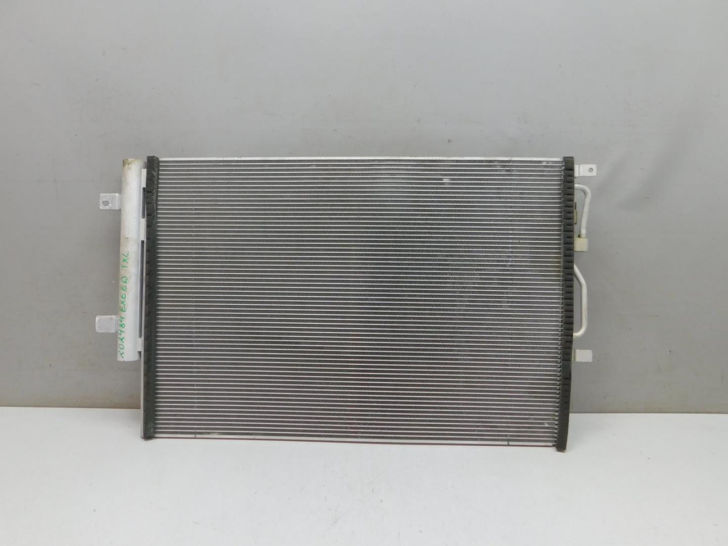 Радиатор кондиционера / конденсер