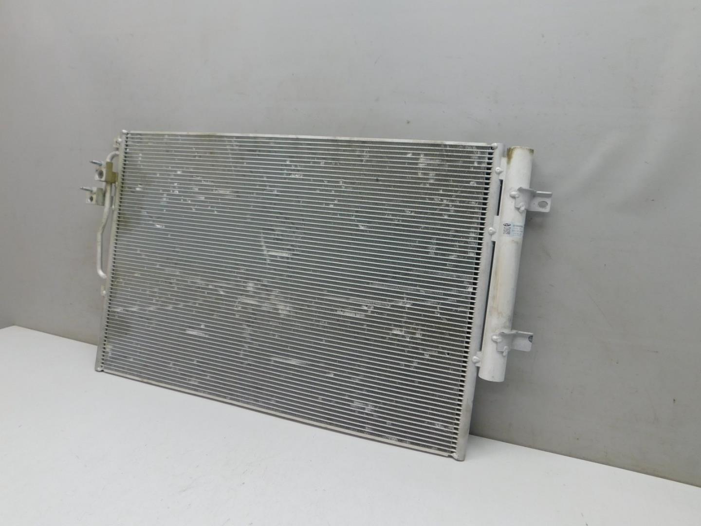Радиатор кондиционера / конденсер