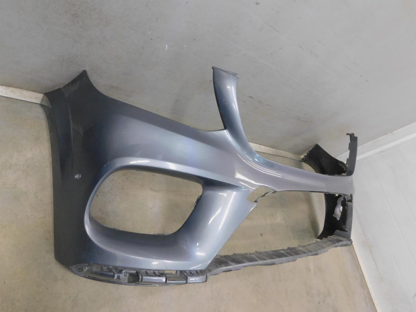 Бампер передний