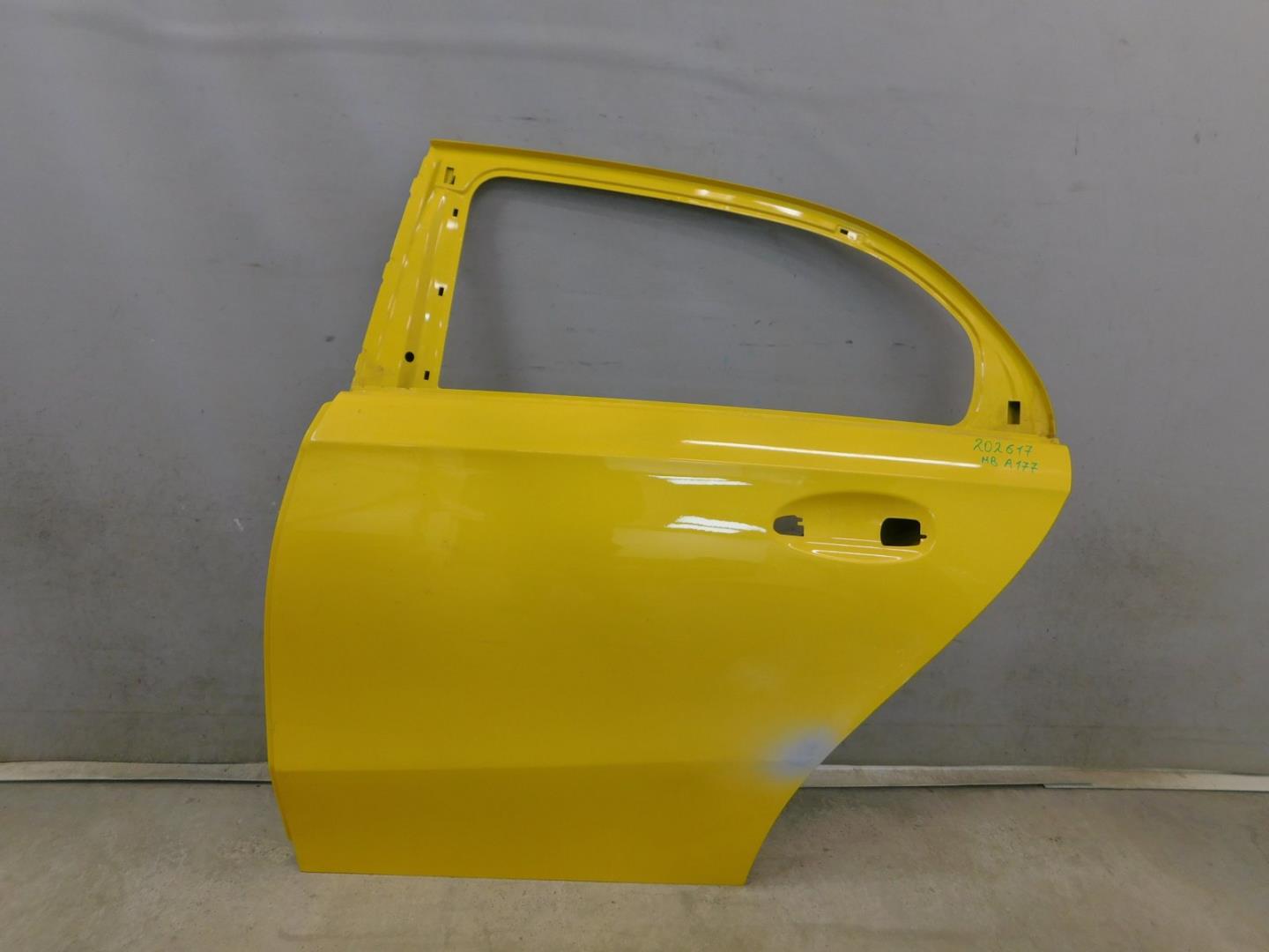 Дверь задняя левая