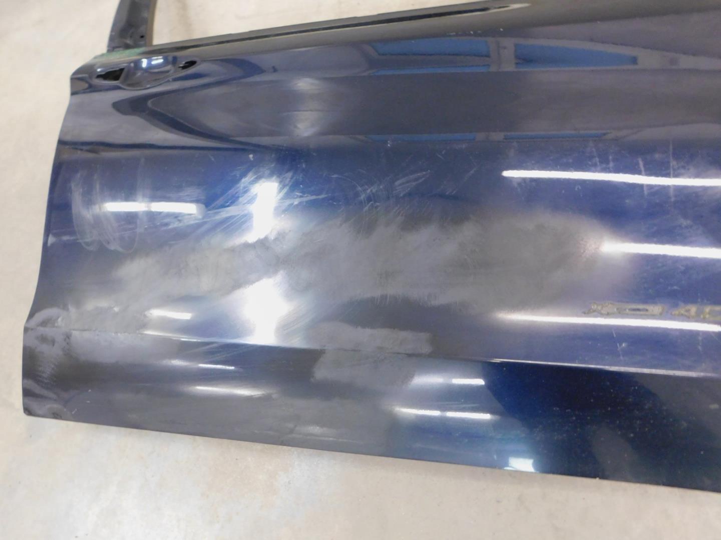 Дверь передняя правая