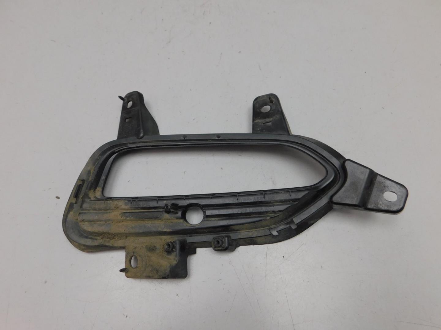 Накладка заднего бампера правая