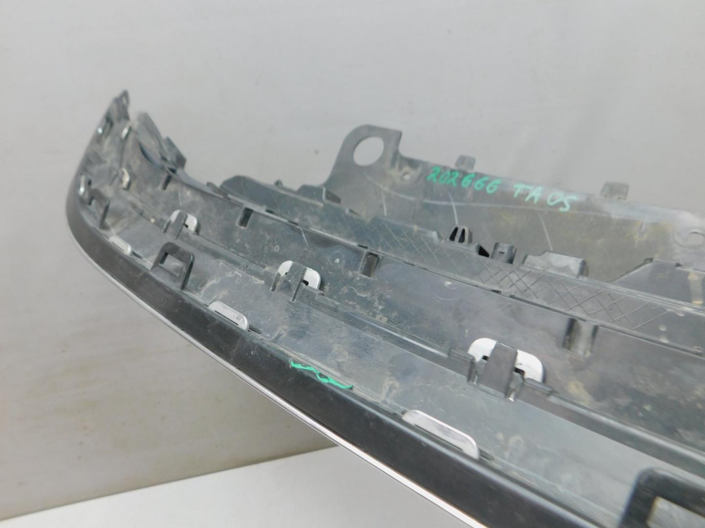 Решетка радиатора