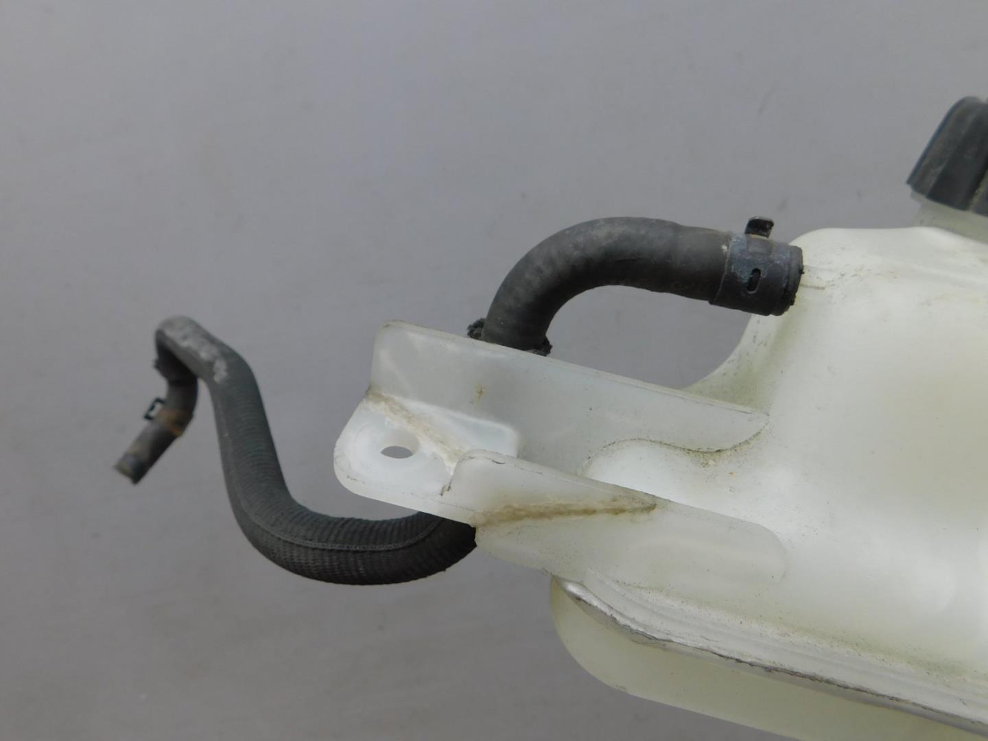 Бачок расширительный