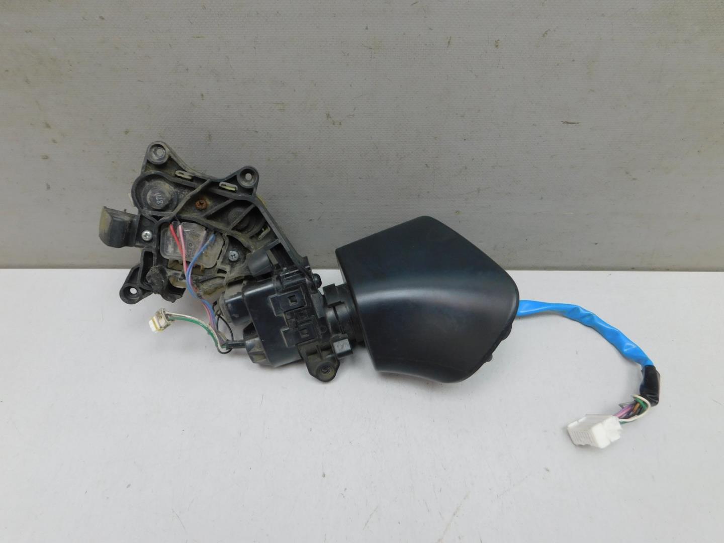 Зеркало левое электрическое