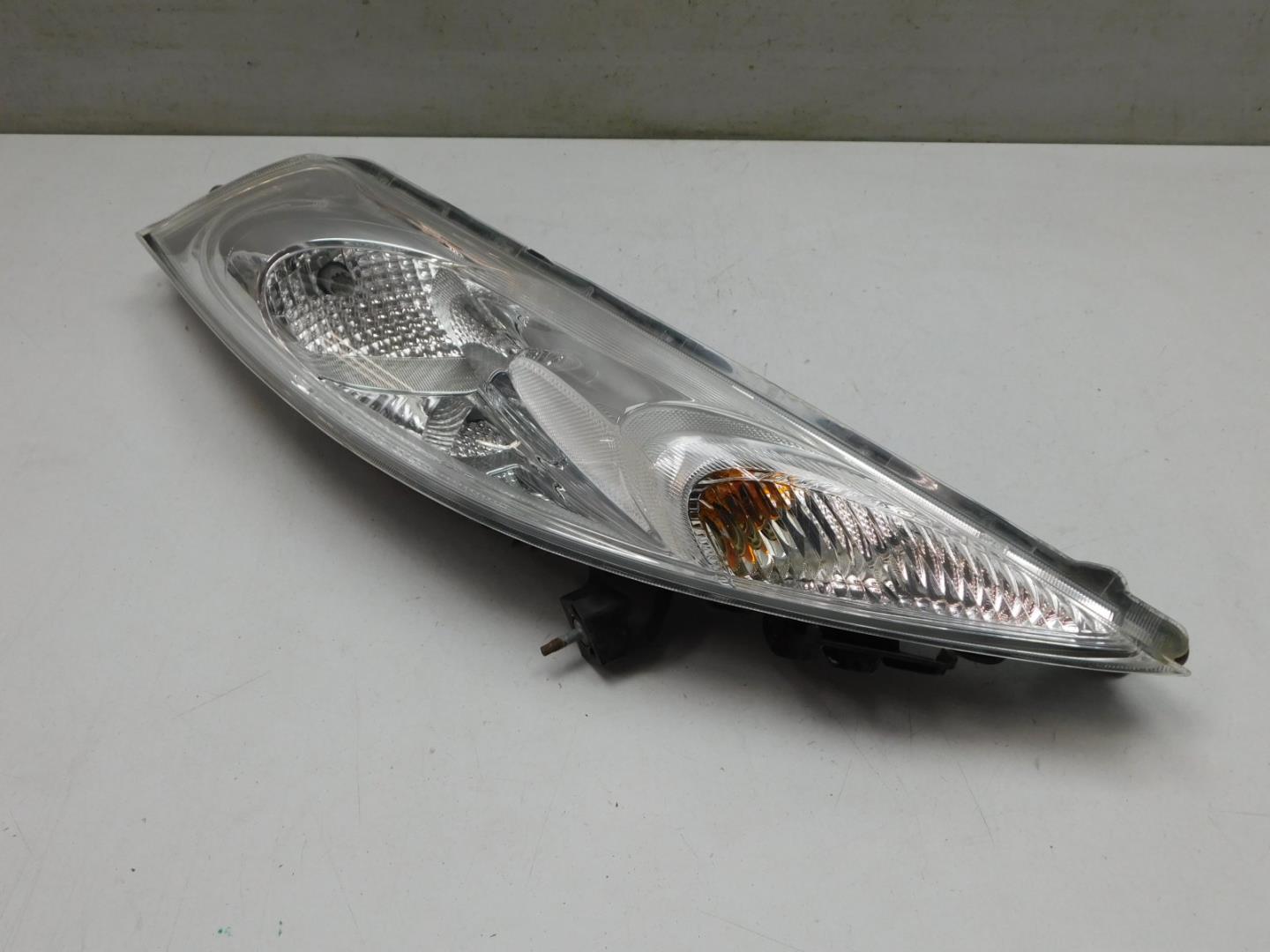 Указатель поворота правый