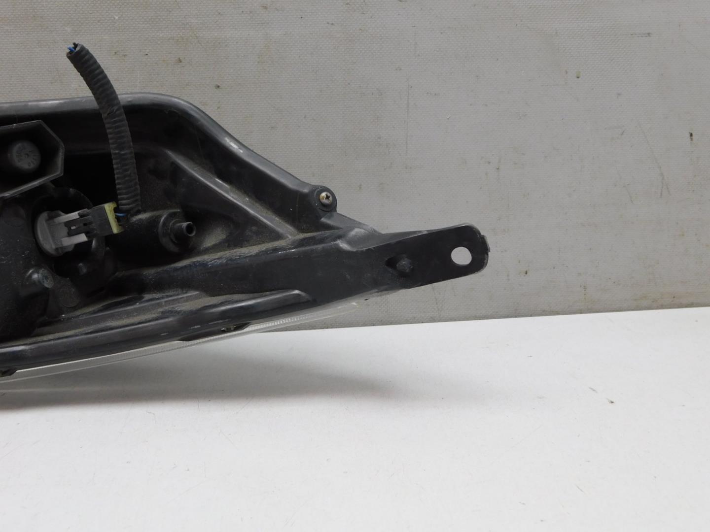 Указатель поворота правый