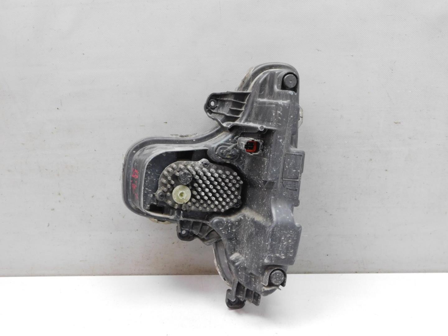 Габарит передний правый