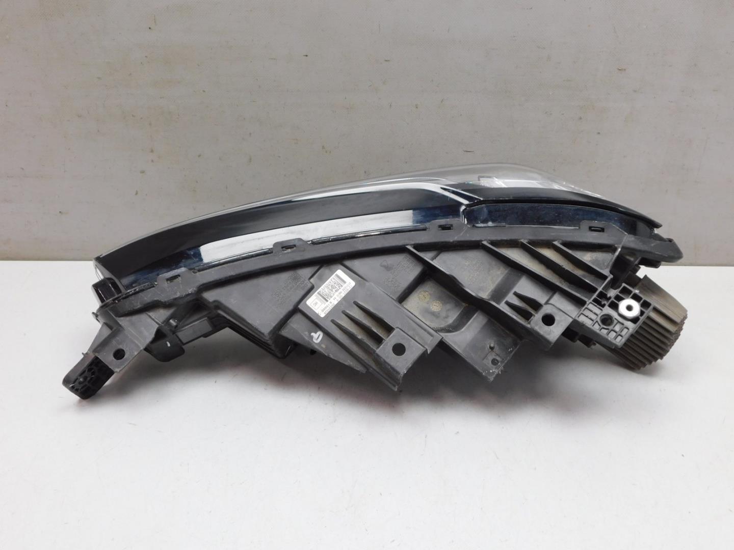 Габарит передний правый