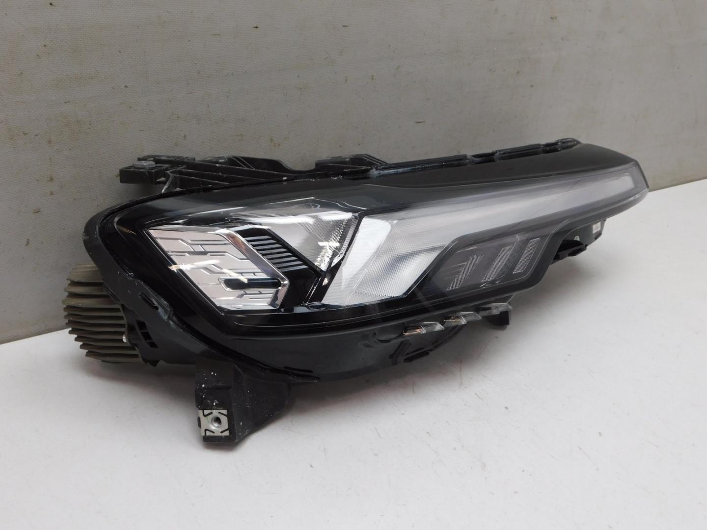 Габарит передний правый