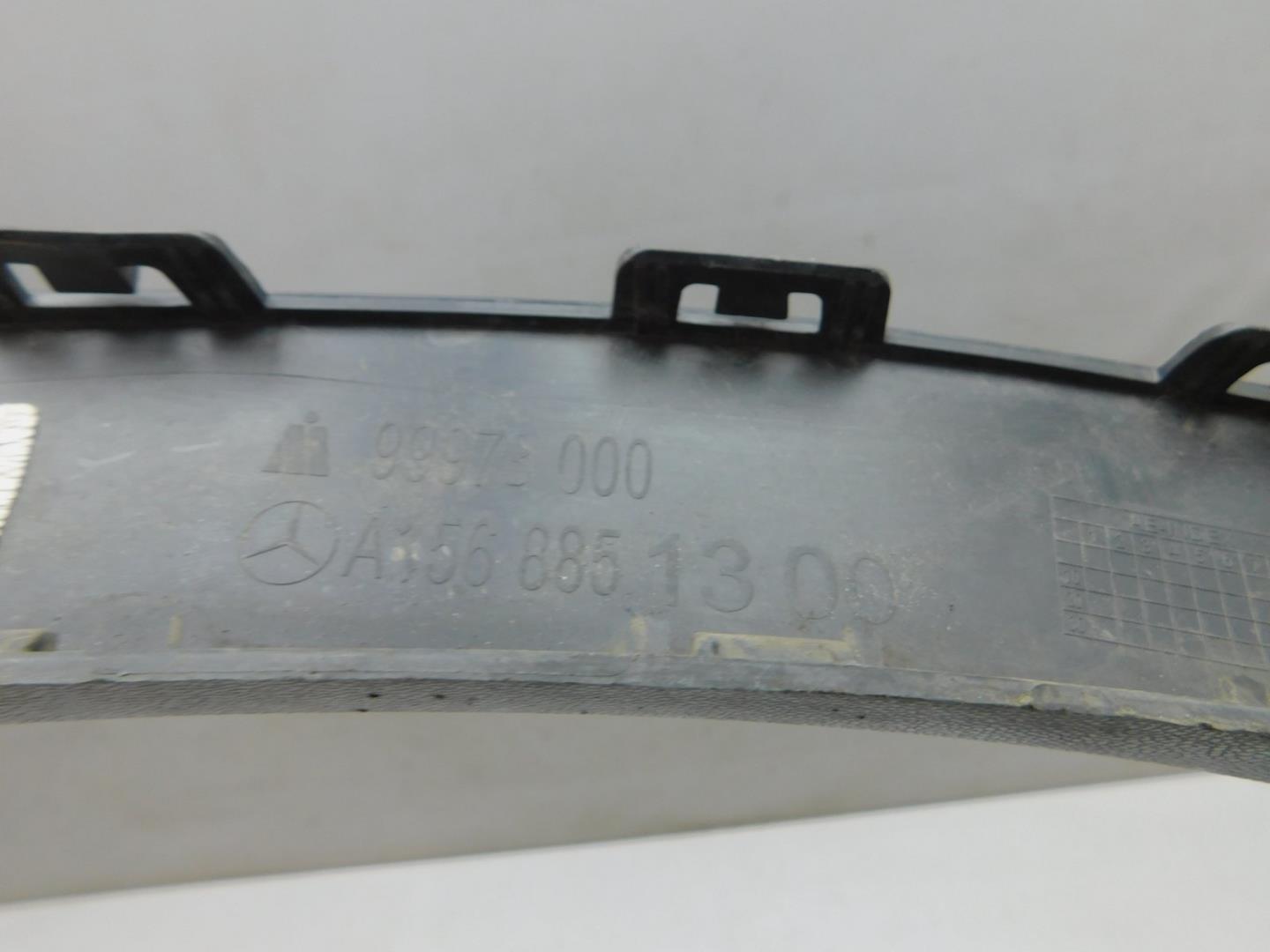 Накладка заднего крыла левого