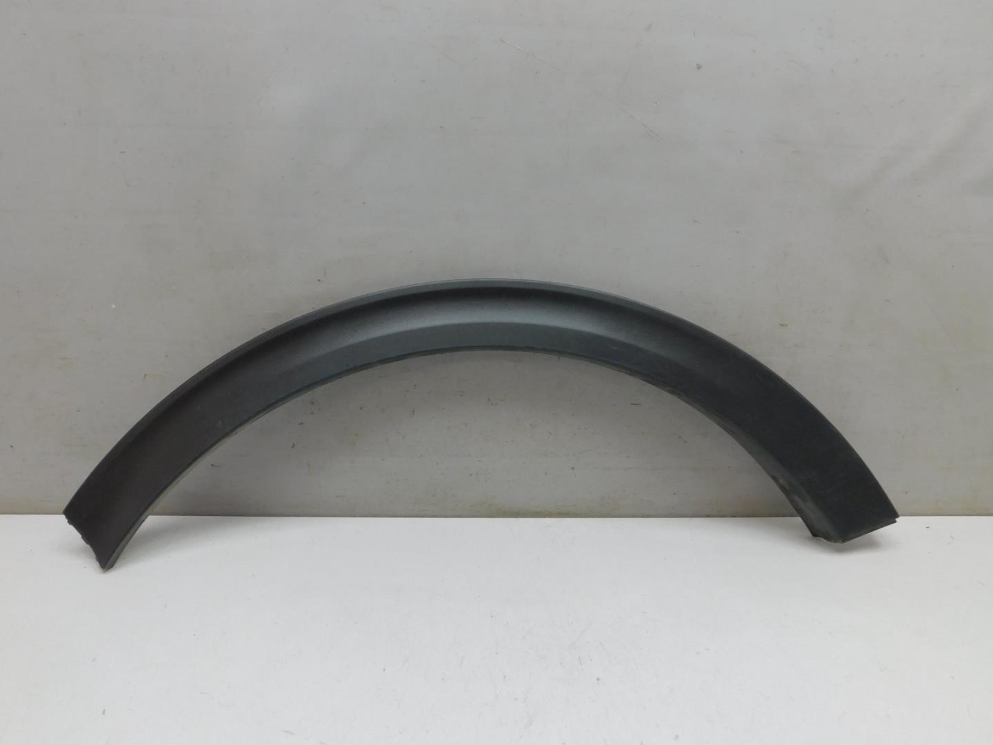 Накладка заднего крыла правого