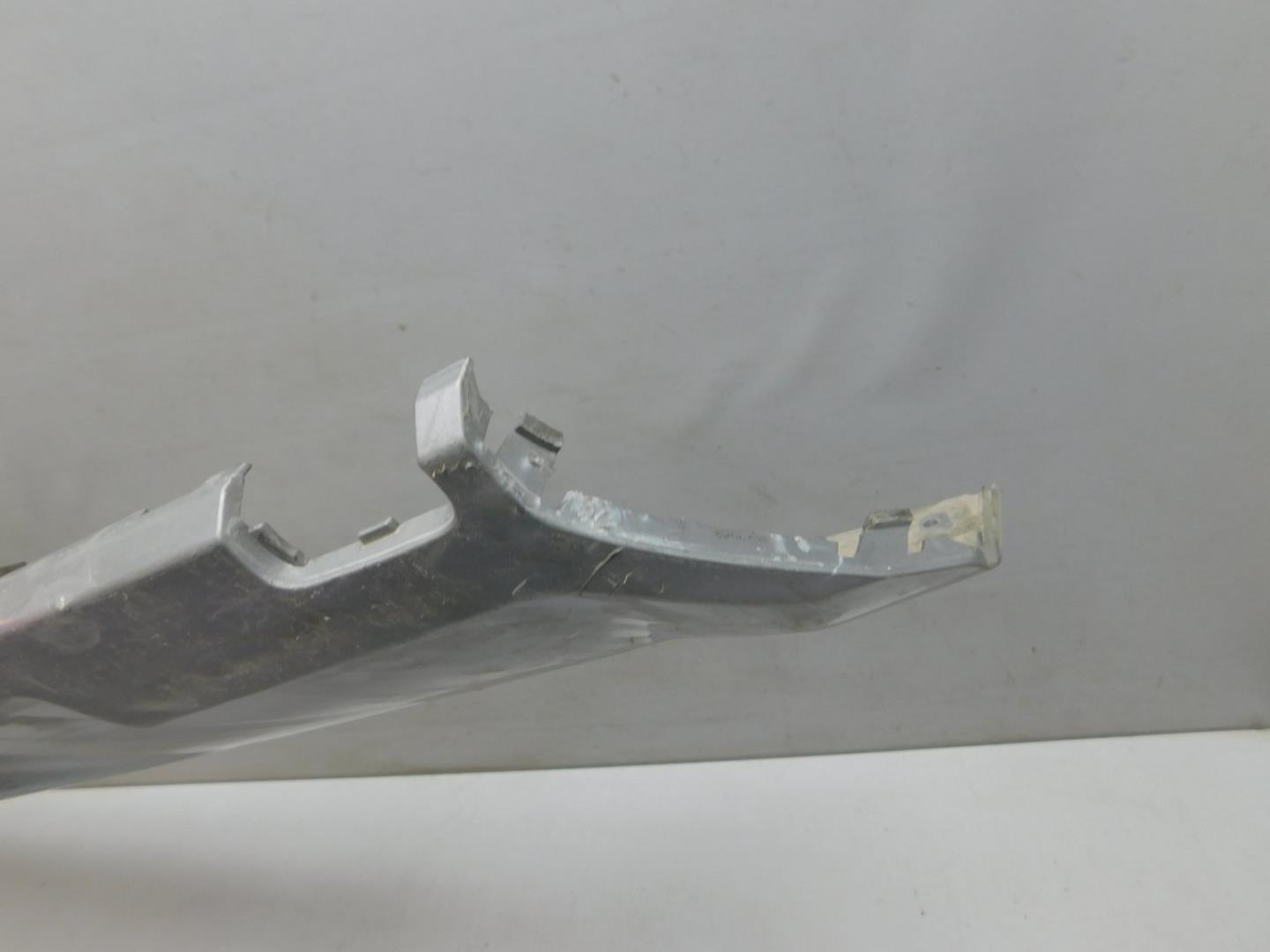 Накладка заднего бампера