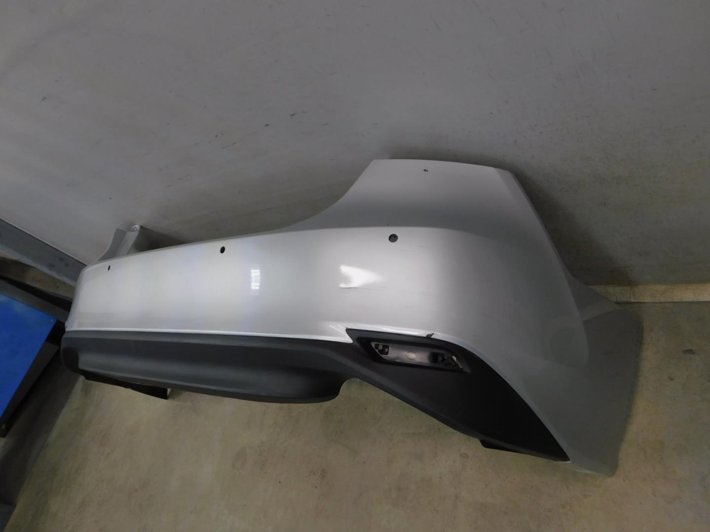 Бампер задний