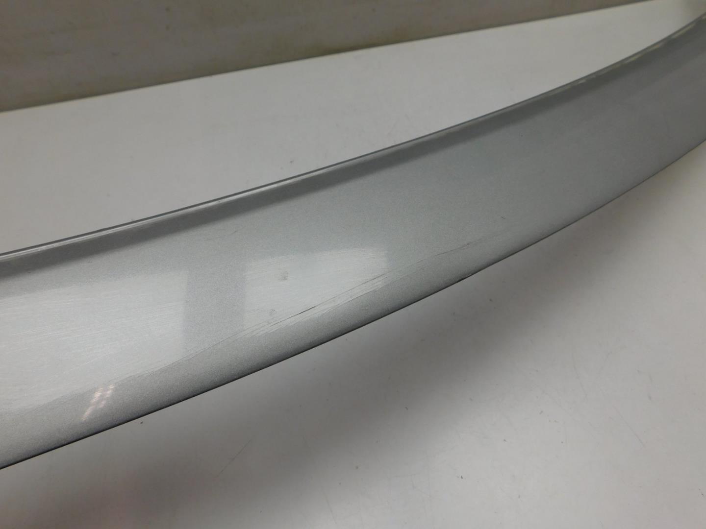 Накладка двери багажника