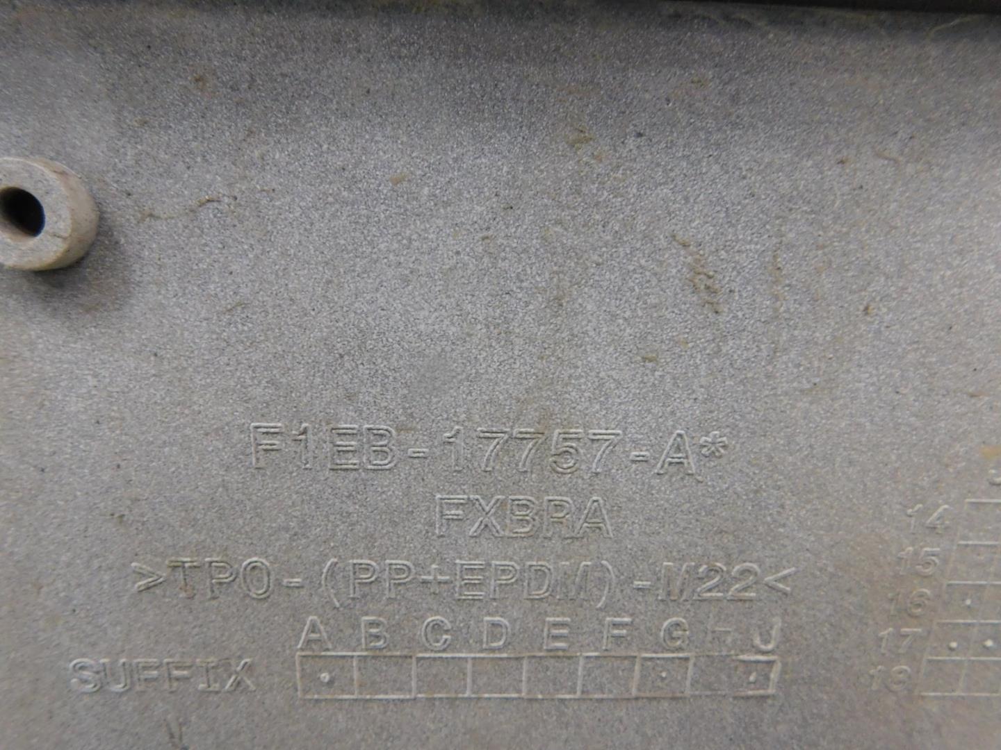 Бампер передний