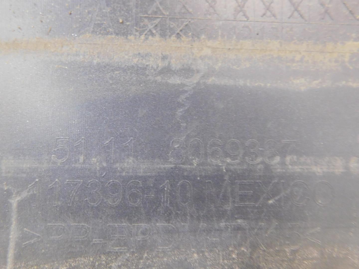 Бампер задний