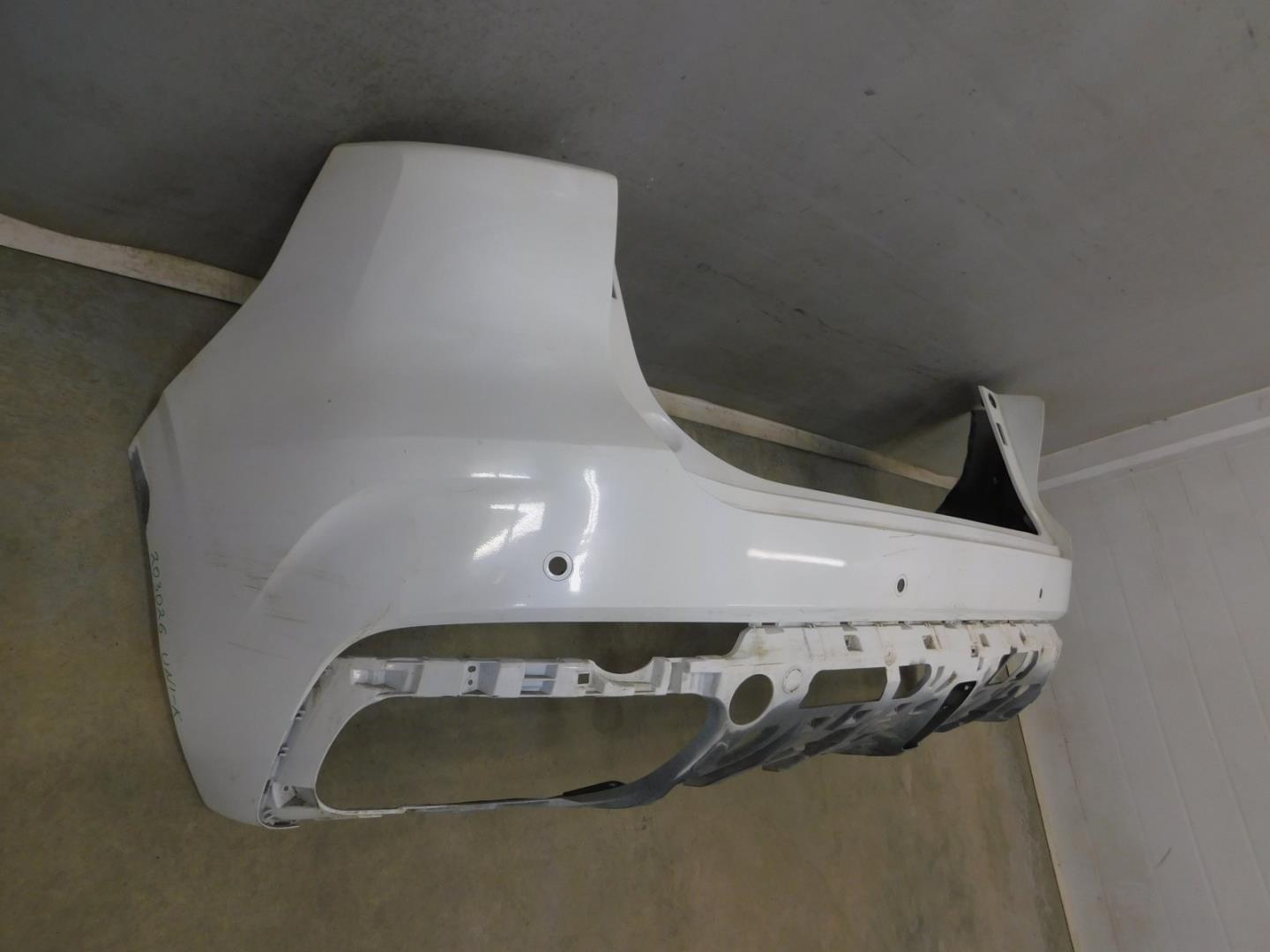 Бампер задний