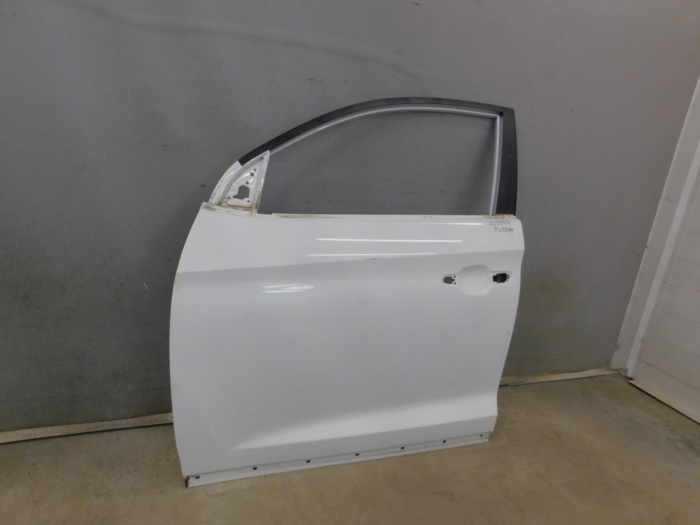 Дверь передняя левая